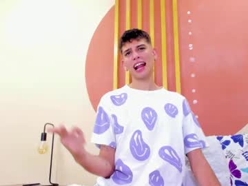 Jasson_Smit Chaturbate stream image from December 18, 2024
