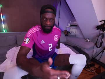 Mac_Troy Chaturbate stream image from December 18, 2024