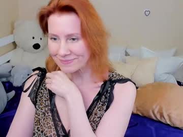 Seductivefoxy Chaturbate stream image from December 18, 2024