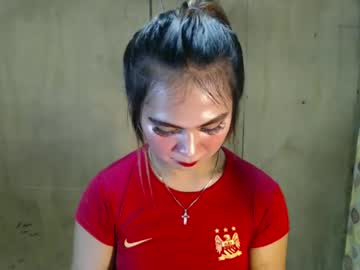 Ursexy_Cheskaxxx Chaturbate stream image from December 18, 2024