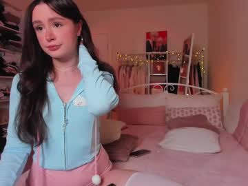 Alicexbae Chaturbate stream image from December 18, 2024