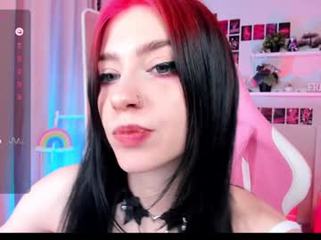 Arielabradberry Chaturbate stream image from December 18, 2024