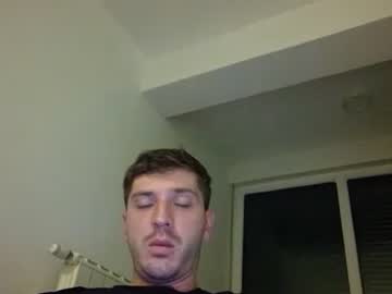Brii0000 Chaturbate stream image from December 18, 2024