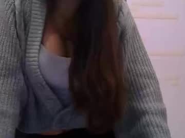 Candy_Love33 Chaturbate stream image from December 18, 2024