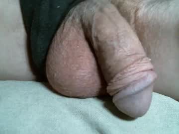 Dveinz Chaturbate stream image from December 18, 2024