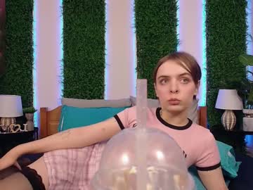 Eden_Heart Chaturbate stream image from December 18, 2024