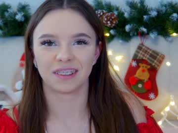 Elisabethdavis Chaturbate stream image from December 18, 2024