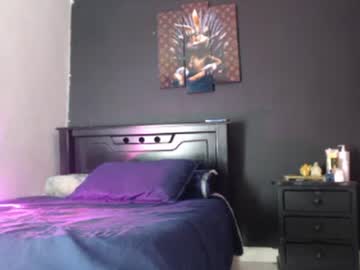 Emma_Syan1 Chaturbate stream image from December 18, 2024