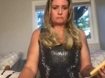 Eshethemilf Chaturbate stream image from December 18, 2024