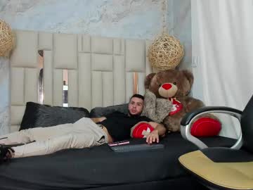 Evanmarttin Chaturbate stream image from December 18, 2024
