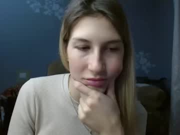 Evelyn_21_M Chaturbate stream image from December 18, 2024