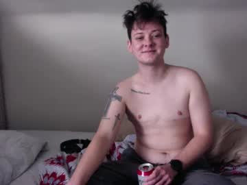Ftmcujo Chaturbate stream image from December 18, 2024