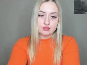 Kennajamess Chaturbate stream image from December 18, 2024