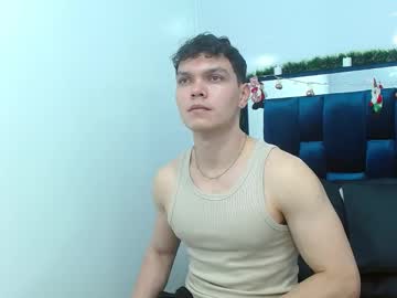 Leo_Morris Chaturbate stream image from December 18, 2024