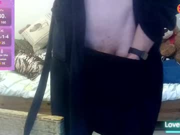 Love_Bert Chaturbate stream image from December 18, 2024