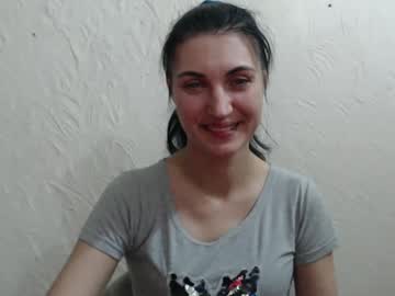 Nensyfay_ Chaturbate stream image from December 18, 2024