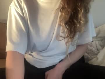 Preggypops Chaturbate stream image from December 18, 2024