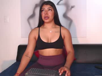 Stormi_Sweet Chaturbate stream image from December 18, 2024