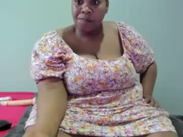 Thickleeyanax Chaturbate stream image from December 18, 2024