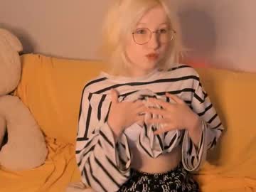 Anna_Fires Chaturbate stream image from December 18, 2024