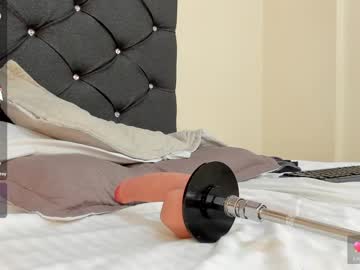 Cristale69 Chaturbate stream image from December 18, 2024