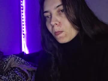 Cyndee_Winter Chaturbate stream image from December 18, 2024