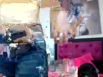 Eliza_Latins Chaturbate stream image from December 18, 2024