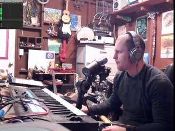 Jameswebbscope Chaturbate stream image from December 18, 2024