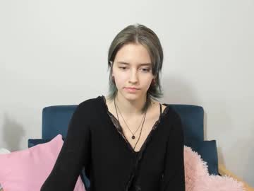 Juicynatalie Chaturbate stream image from December 18, 2024