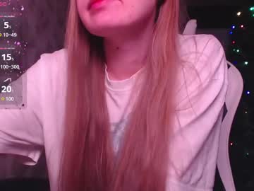 Luna_Loveisgood Chaturbate stream image from December 18, 2024