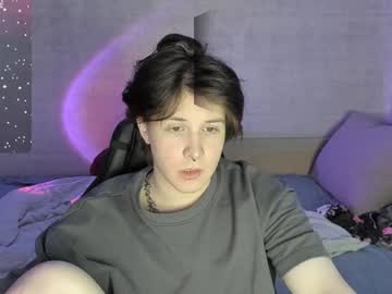 Miya_Chinen Chaturbate stream image from December 18, 2024