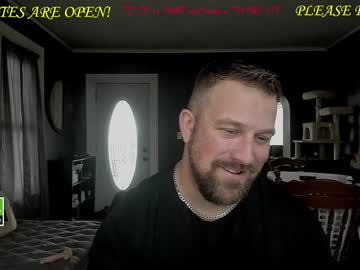 Mrbrewscamfam Chaturbate stream image from December 18, 2024