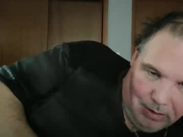 Rochard4u69 Chaturbate stream image from December 18, 2024