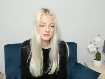 Tracysensitive Chaturbate stream image from December 18, 2024