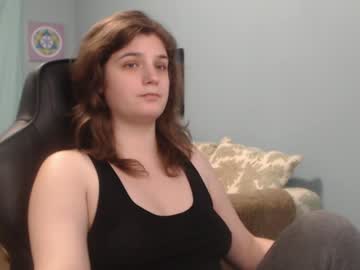 Treejeanne Chaturbate stream image from December 18, 2024