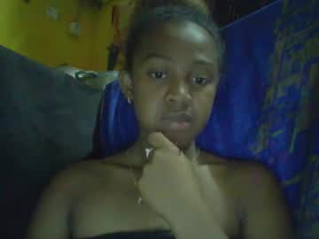 Viextoria2012 Chaturbate stream image from December 18, 2024