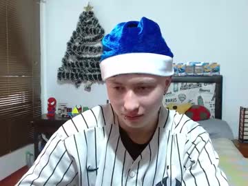 Aron_Miller18 Chaturbate stream image from December 18, 2024
