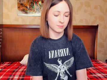 Dollorrie Chaturbate stream image from December 18, 2024