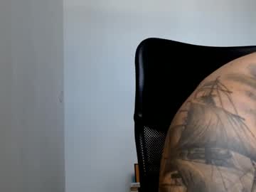 Elosocazador Chaturbate stream image from December 18, 2024