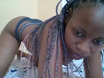 Hornyqueen4 Chaturbate stream image from December 18, 2024