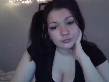 Julesnbray Chaturbate stream image from December 18, 2024