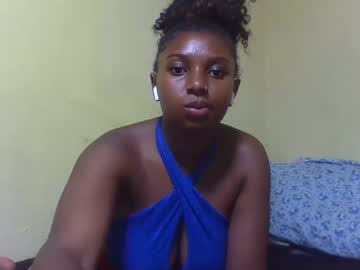 Noushka480892 Chaturbate stream image from December 18, 2024
