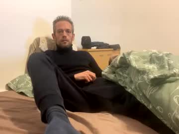 Steph3356 Chaturbate stream image from December 18, 2024