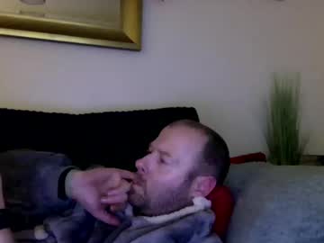 Ukmatty3 Chaturbate stream image from December 18, 2024