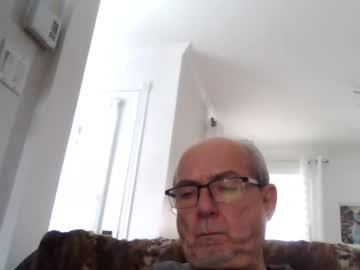 Bernard1102 Chaturbate stream image from December 18, 2024