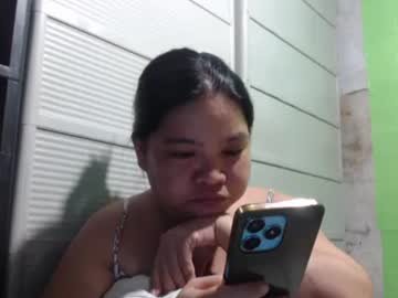 Chubbysquirt69xx Chaturbate stream image from December 18, 2024