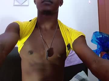 Ebonny_Stallion Chaturbate stream image from December 18, 2024