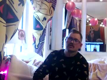 Hankrams Chaturbate stream image from December 18, 2024