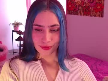 Honeyypeaach Chaturbate stream image from December 18, 2024