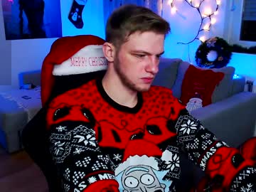 Master_Silver_Hand Chaturbate stream image from December 18, 2024